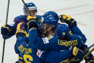 Swedes win the thriller in shootout