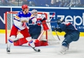 Russia limits Slovak chances for quarters to minimum