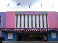 Oldest rink in London closes with tribute