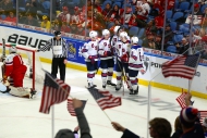 USA moves on despite strong effort by Czech goalie