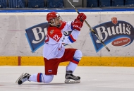 Russians stay perfect with win over Czechs