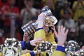 WC 2013 Swedes with trophy