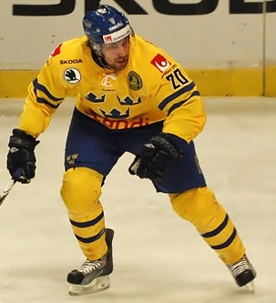 Predators prospect Eeli Tolvanen surpasses Evgeny Kuznetsov's KHL